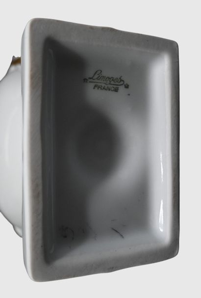 Pair of Limoges porcelain vases, 20th century

Pair...