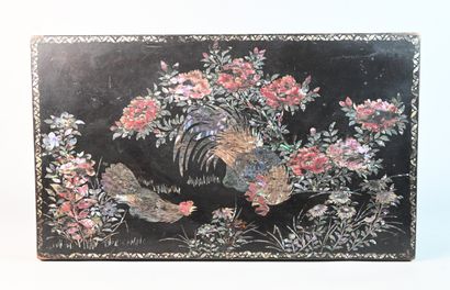 Japanese scholar’s box in black lacquered...