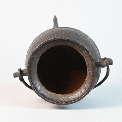 Antique cast iron tripod potSmall cast iron...