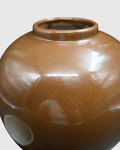 20th-Century Chinese Monochrome Porcelain...