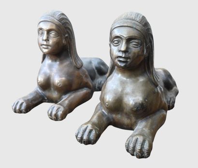 Paire de sphinx en bronze, début du XIXe...