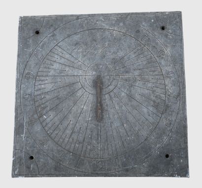 Cadran solaire en ardoise, Anvers, XIXe siècle

Rare...