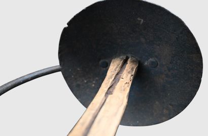 Épée en fer forgé du XVIIIe siècle

Épée...
