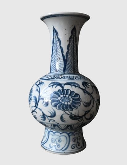 Vase vietnamien Chu Đậu bleu et blanc XVIe...