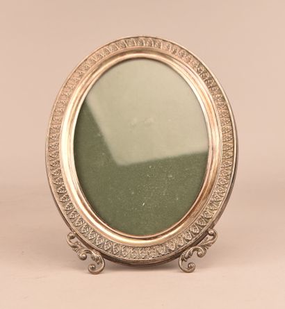 Cadre photo ovale en argent 800

Cadre photo...