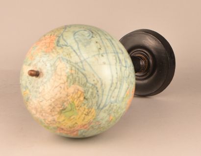 Globe terrestre Forest, fin du XIXe siècle

Globe...