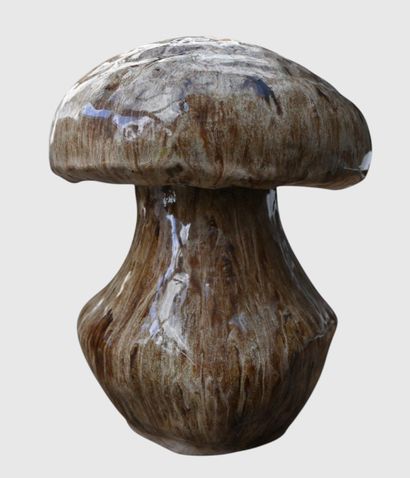 Paire de champignons en grès émaillé années...