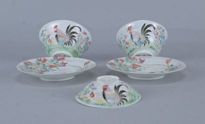 Service à thé en porcelaine japonaise à décor...