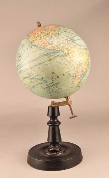 Globe terrestre Forest, fin du XIXe siècle

Globe...