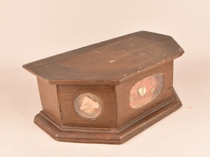 Socle-reliquaire en bois pour statue de saint...