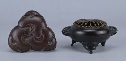 Brûle-parfum japonais (kōro) en bronze sur...