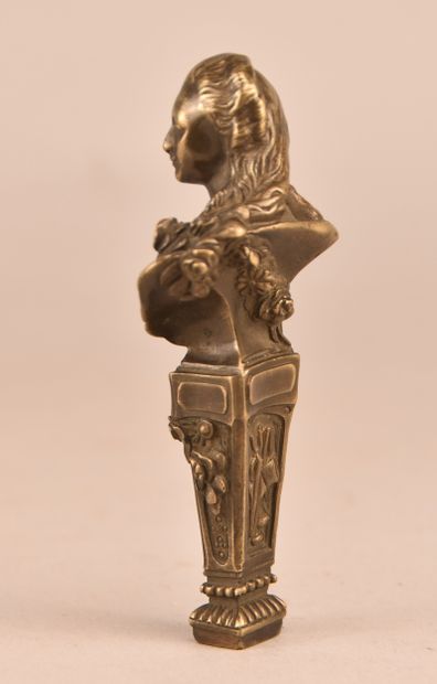 Cachet en bronze au buste de Marie-Antoinette...