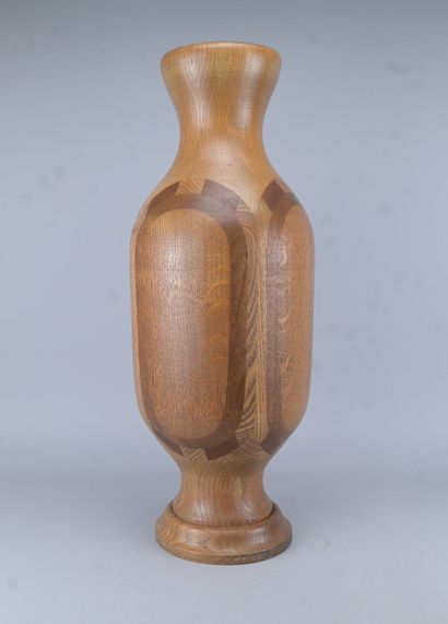 Vase en chêne tourné, Gebroeders De Coene,...