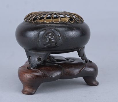 Brûle-parfum japonais (kōro) en bronze sur...