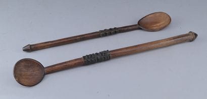Two Zulu wooden spoons

A set of two Zulu...