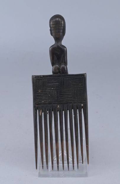 Chokwe anthropomorphic comb - DR Congo /...