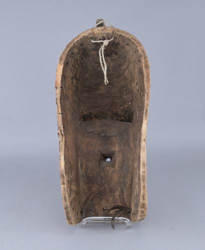Masque Kifwebe Songye polychrome, Congo

Masque...