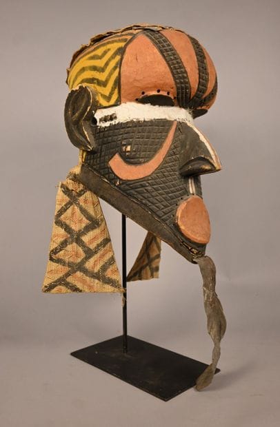 Masque Kuba « Bwoom » – RD Congo – première...