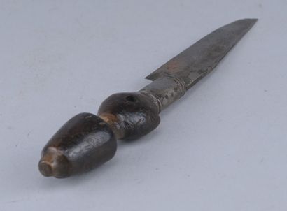 Miniature Chokwe knife, Angola / Democratic...
