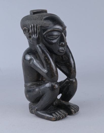 Seated Kuba figure - Democratic Republic...