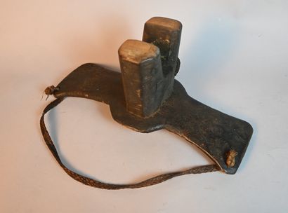 Kuba backrest - DR Congo - early 20th century
Kuba...