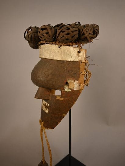 Mukinka Salampasu mask - DR Congo - first...