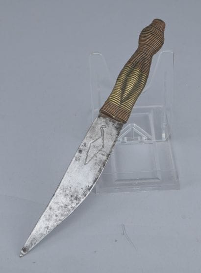 Hungaan knife with a wrapped handle, early...