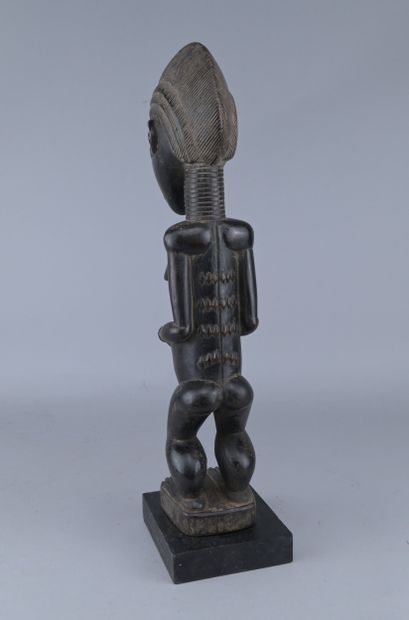 Figure féminine Baoulé, Côte d’Ivoire

Figure...