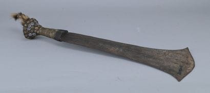 Konda knife with a flared blade, 20th century

A...