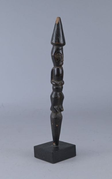 Yaka figure - DR Congo - first half of the...