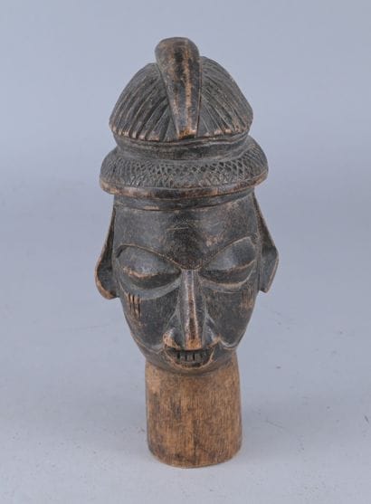 Yaka head, carving element, DR Congo, first...