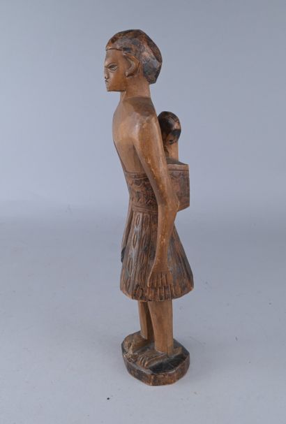 Bembe maternity statue - Democratic Republic...