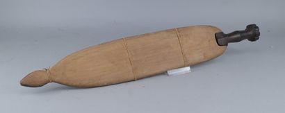 Couteau Luba avec fourreau, vers 1900

Couteau...