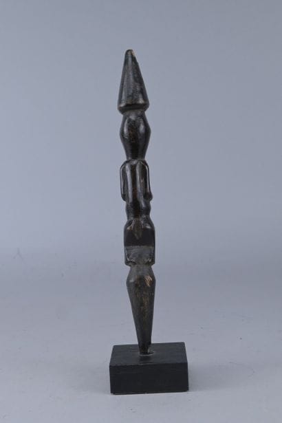 Yaka figure - DR Congo - first half of the...