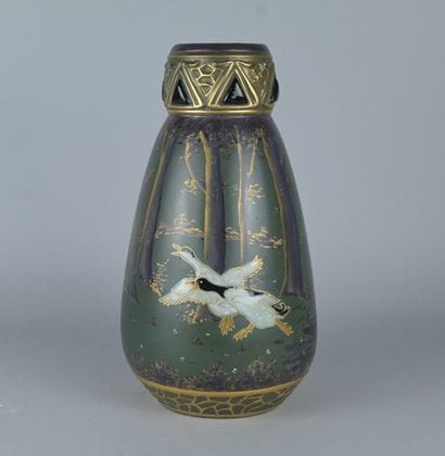Vase Art nouveau Paul Dachsel, Amphora

Vase...