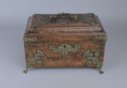 Coffret en bois et laiton, XIXe siècle

Coffret...