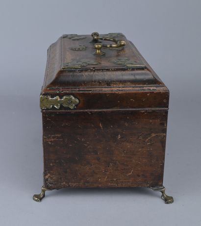 Coffret en bois et laiton, XIXe siècle

Coffret...