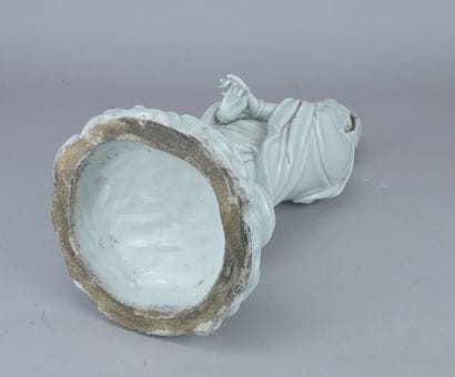 Guanyin in Blanc de Chine porcelain, 18th...