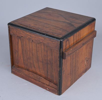 Japanese lacquer display case “Tsuru to Reishi,”...