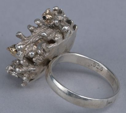 Silver, 18K Gold, and Pearl Bird’s Nest Ring

A...
