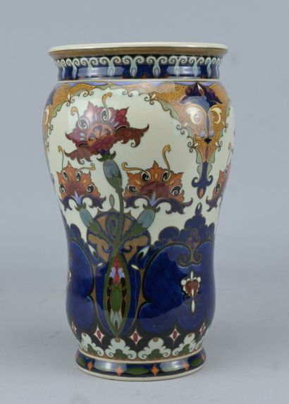 Rozenburg The Hague – Art Nouveau earthenware...