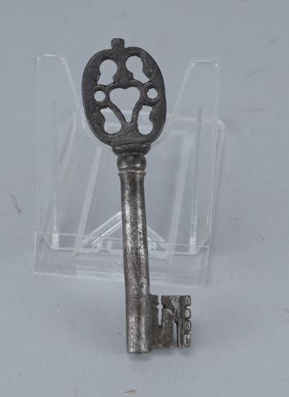Large wrought-iron key, 16th–17th century

Large...