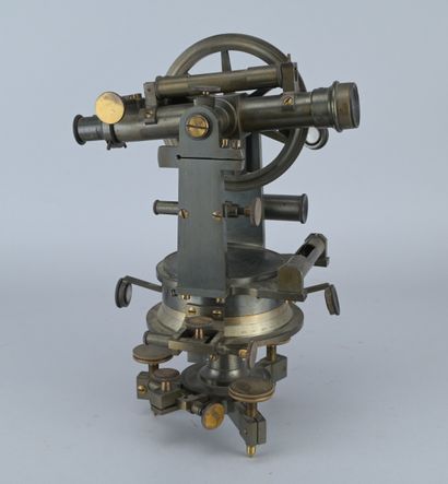 Société des Lunetiers Theodolite, late 19th...