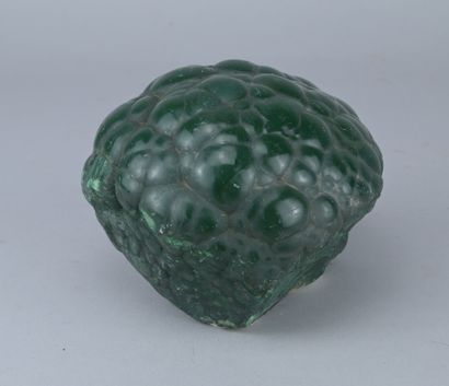 Polished botryoidal malachite, Katanga

A...