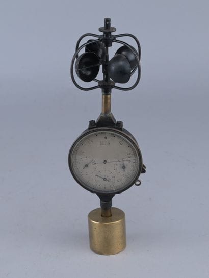 Mine anemometer with cups, circa 1900

Antique...