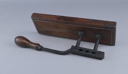 Wrought-iron pharmacy cork-crusher, 19th...