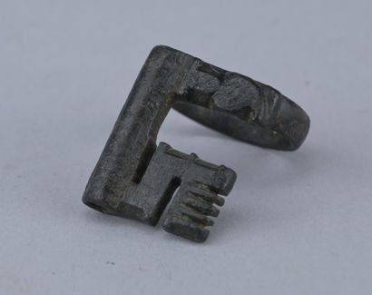Roman bronze key ring, 1st–4th century

Roman...