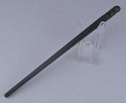 Carved ebony measuring ruler, 17th century

Antique...