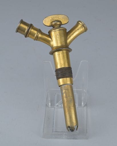 Charrière Medical Valve, Paris, 19th century

A...