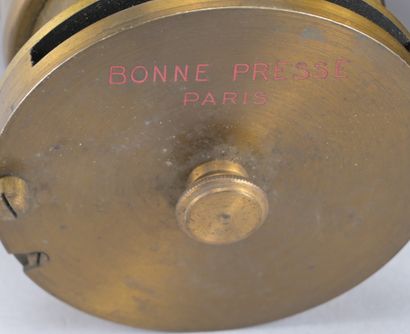 Pair of Bonne Presse Paris Lenses

A pair...